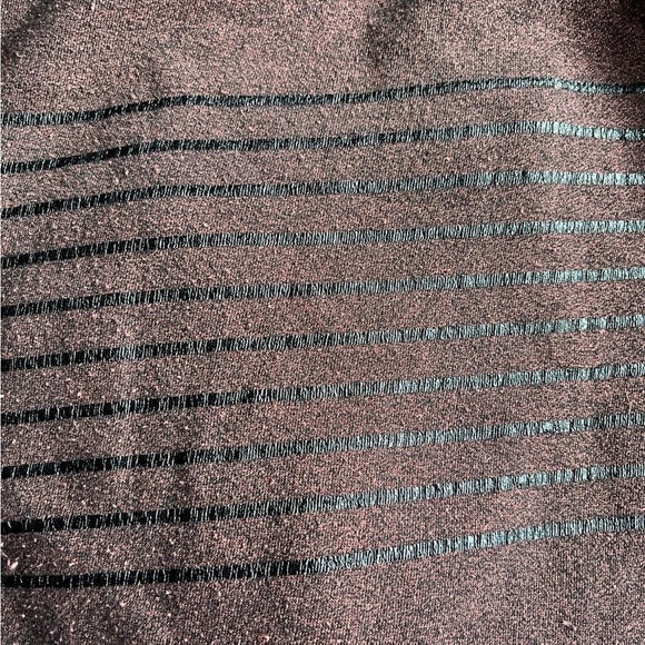 Under Armour threadborne maroon hoodie - Picture 8 of 8